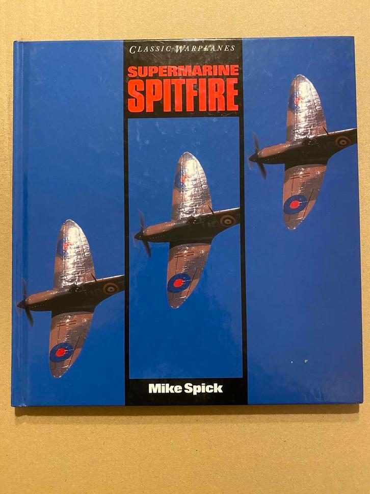 Classic Warplanes - Supermarine Spitfire - ENGELS nieuwstaat, Verzamelen, Militaria | Tweede Wereldoorlog, Luchtmacht, Boek of Tijdschrift