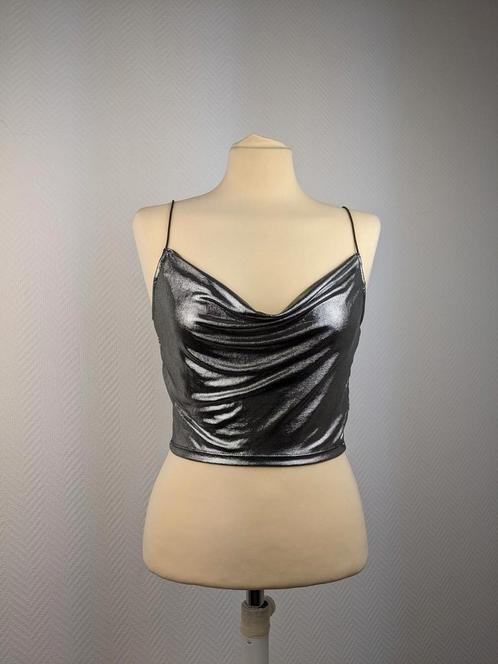 H&M shiny silver cami top, Kleding | Dames, Tops, Nieuw, Verzenden