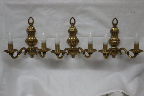 Wandlamp (3) - Gepatineerd brons - Drie bronzen wandlampen, Antiek en Kunst, Curiosa en Brocante