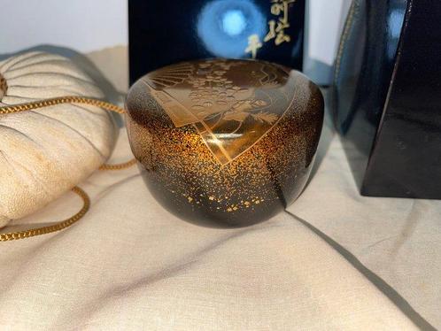Japanse gouden Maki-e lak Natsume met fan en bloemmotieven -, Antiek en Kunst, Antiek | Overige Antiek