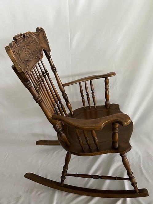 Schommelstoel - Hout - schommelstoel, Antiek en Kunst, Curiosa en Brocante