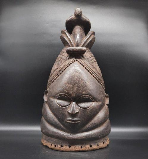 Geweldig helmpje - ik - Sierra Leone (Zonder Minimumprijs), Antiek en Kunst, Kunst | Niet-Westerse kunst