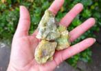 Ruwe brok van Groene Opaal - groen edelsteen- grote stukken, Nieuw
