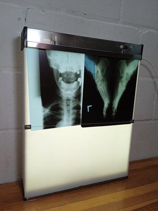 negatoscoop - Vintage röntgenkijker - Metaal, Plastic, Antiek en Kunst, Antiek | Wandborden en Tegels