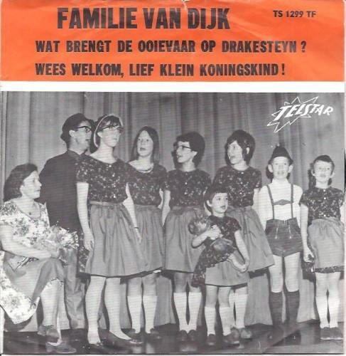vinyl single 7 inch - Familie Van Dijk - Wat Brengt De Oo..., Cd's en Dvd's, Vinyl Singles, Zo goed als nieuw, Verzenden