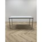 Tweedehands kantinetafel metalen onderstel  i.h.v, Ophalen of Verzenden, Gebruikt, Bureau