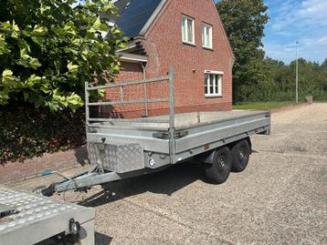 Hapert Plateauwagen aanhanger, 2700kg, 335x185 nette staat.