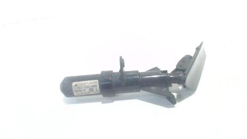 Koplampsproeier links Volkswagen Passat CC B7 2.0 TDI 130703, Auto-onderdelen, Verlichting, ARN erkend, Stiba lid, Erkend duurzaam