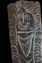 Culthuis Pangal uit de regio Washkuk - Papoea-Nieuw-Guinea, Antiek en Kunst