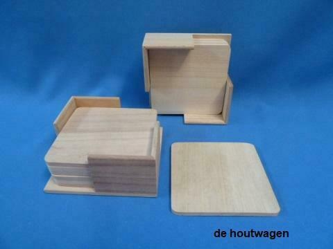 Houten onderzetters verkrijgbaar in rond of vierkant, Huis en Inrichting, Woonaccessoires | Onderzetters, Glas of Kopje, Nieuw