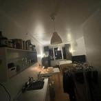 Studio met eigen keuken en badkamer inclusief prijs, 20 tot 35 m², Amsterdam