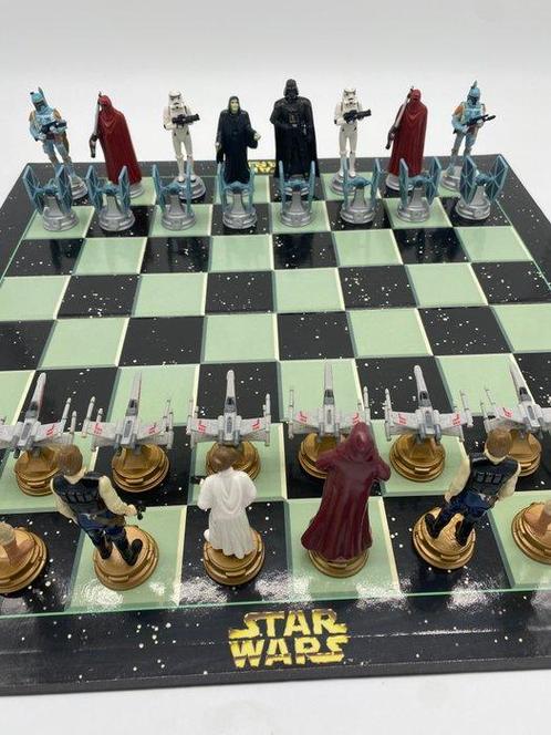 Lucas Film - Schaakspel - Jeu déchecs 3D Star Wars vintage, Antiek en Kunst, Curiosa en Brocante