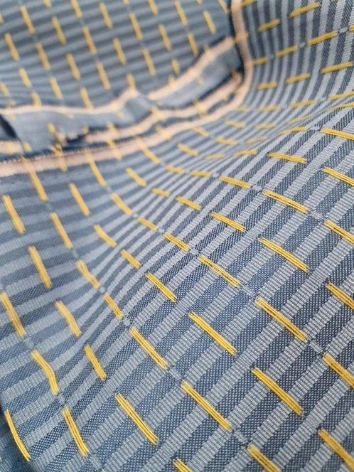 Prachtige damaststof - Meubelstof - 500 cm - 140 cm, Antiek en Kunst, Antiek | Kleden en Textiel