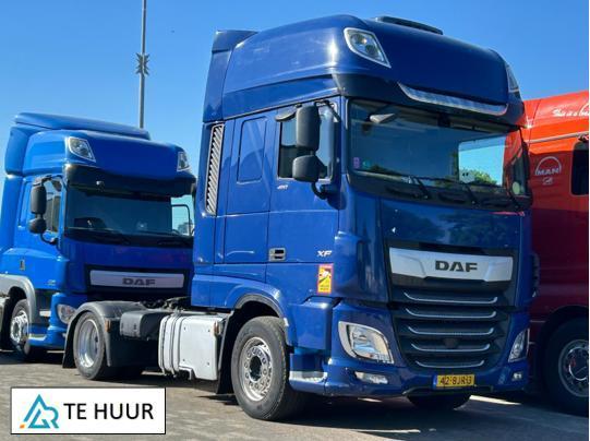 Diverse TREKKERS + OPLEGGERS te huur!! / EURO 6, Auto's, Vrachtwagens, Origineel Nederlands, Automaat, Diesel, Airbags, Airconditioning