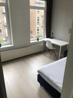 Kamer in Rotterdam - 12m², Huizen en Kamers, Kamers te huur, 20 tot 35 m², Rotterdam