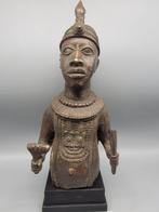 Hoofd van een figuur - Buste koning Ifé - De ingevoerde, Antiek en Kunst