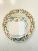 Limoges - Koffie- en theeservies (22) - Beenderporselein -