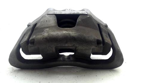 Remklauw rechts voor Volvo V40  D3, Auto-onderdelen, Remmen en Aandrijving, ARN erkend, Stiba lid, Erkend duurzaam, Gebruikt, Herkomst onderdeel bekend