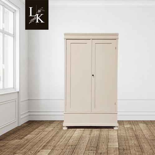 Landelijke klassieke kast, tweedeurs, legkast, linnenkast, Antiek en Kunst, Antiek | Meubels | Kasten