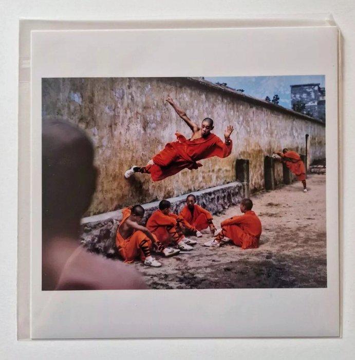 Steve McCurry (1950–) - Shaolin, Henan Province, China, 2004, Antiek en Kunst, Kunst | Designobjecten