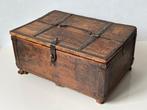 Strong box - Hout - India - British India Company (1600 –, Antiek en Kunst