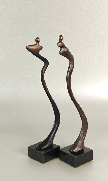 Corry Ammerlaan - Beeld, Gestileerd Mensfiguur 2x - 21 cm, Antiek en Kunst, Curiosa en Brocante