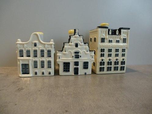 KLM-huisje - Drie KLM huisjes (gevuld) met, Antiek en Kunst, Antiek | Wandborden en Tegels