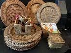 Onderbord (25) - Rattan, Antiek en Kunst
