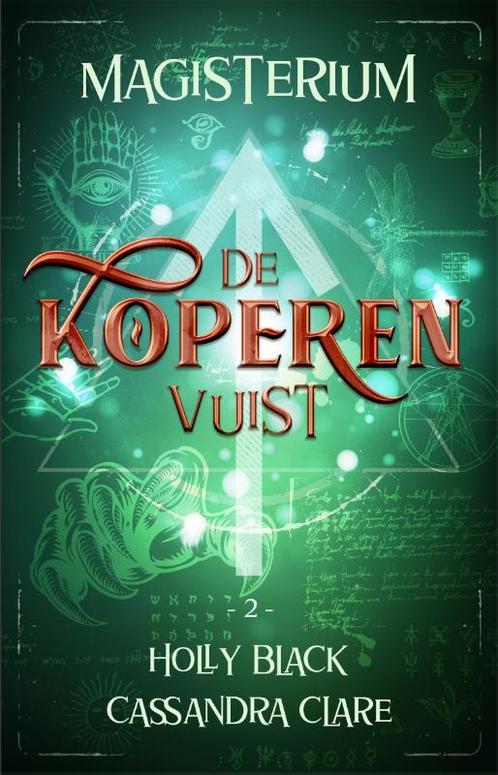 De Koperen Vuist / Magisterium / 2 9789048849482 Holly Black, Boeken, Kinderboeken | Jeugd | 10 tot 12 jaar, Zo goed als nieuw