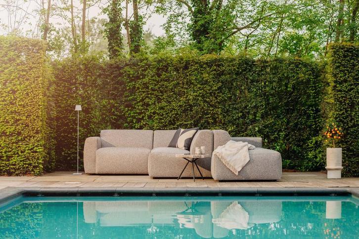 Chill Line Prada en Milaan Outdoor bank, nergens goedkoper, Tuin en Terras, Tuinbanken, Nieuw, Kunststof, Ophalen of Verzenden