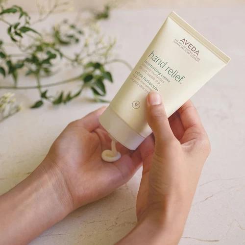 Aveda Hand Relief™ Moisturizing Creme (Handcreme), Sieraden, Tassen en Uiterlijk, Uiterlijk | Lichaamsverzorging, Nieuw, Verzenden
