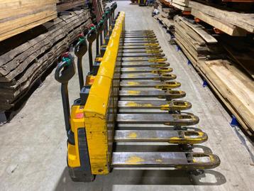 Partij palletwagens EJE 220 diverse Jungheinrich beschikbaar voor biedingen