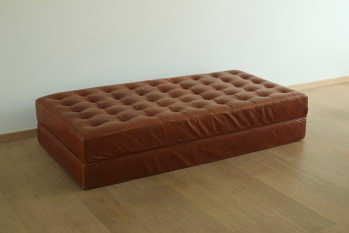 Spectrum - Martin Visser - Slaapbank - BR27 - Leder, Antiek en Kunst, Kunst | Designobjecten
