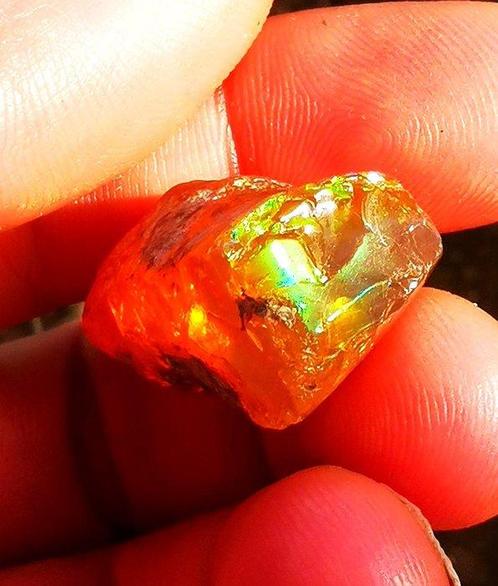 Ethiopische Opale Kristal 45,70 karaat Ruw - Hoogte: 33 mm -, Verzamelen, Mineralen en Fossielen