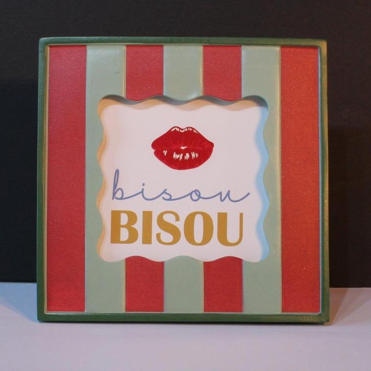 Fotolijst frame met Franse tekst Bisou bijzonder cadeau, Huis en Inrichting, Woonaccessoires | Tekstborden en Spreuken, Nieuw