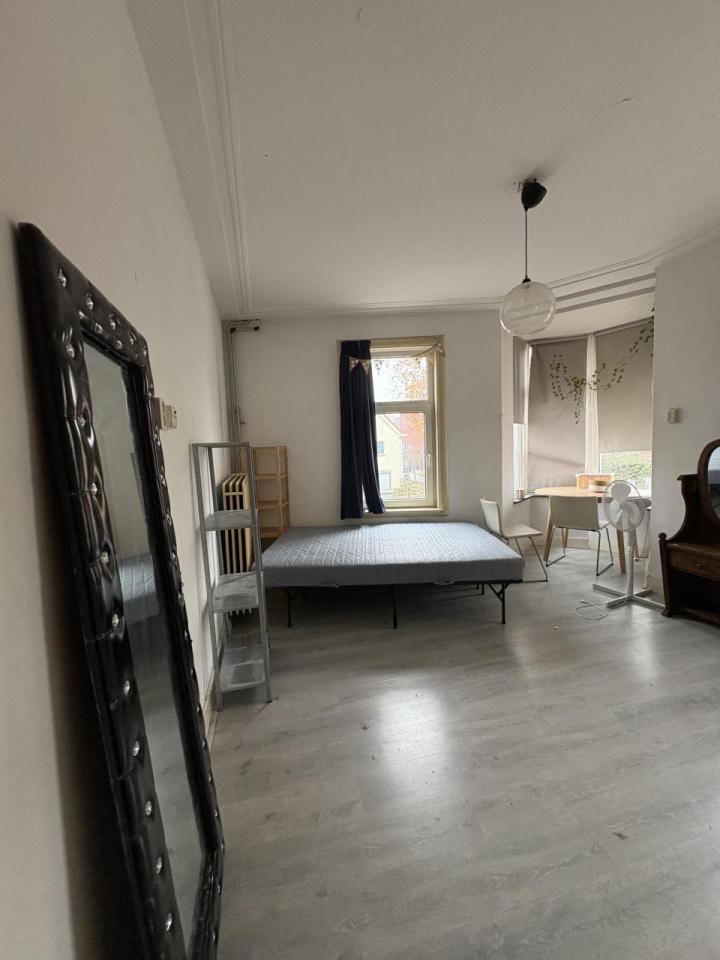 Woning te huur in Tilburg - 16 m² - 1 kamer(s), Huizen en Kamers, Huizen te huur, Noord-Brabant, Overige soorten