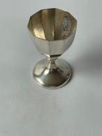 Eierdopje - .800 zilver - op voette