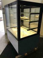 Gebaksvitrine gebak koelvitrine koeltoonbank display, Brood en Banket