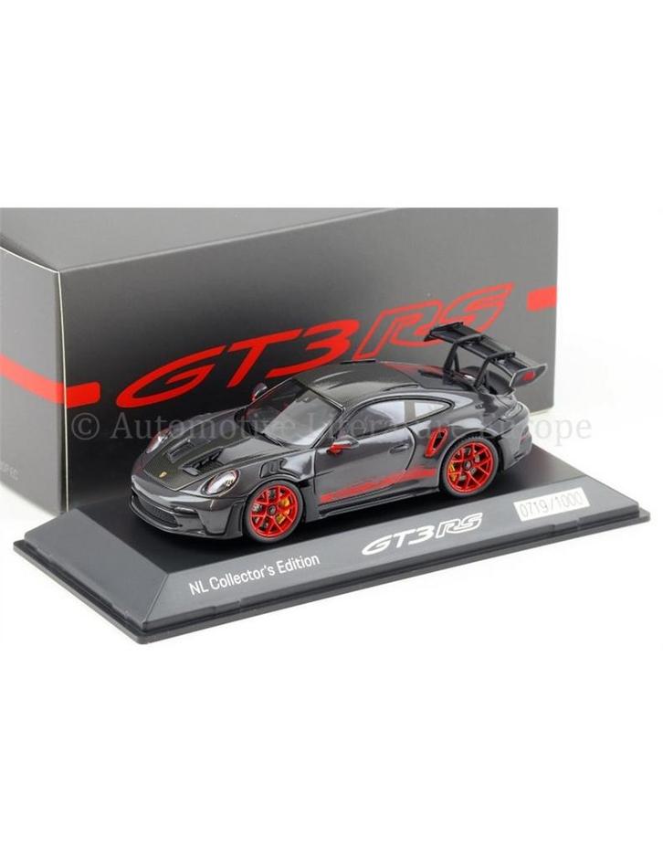 2023 PORSCHE 911 GT3RS WEISSACH PACKAGE SPARK MODELAUTO, Hobby en Vrije tijd, Modelauto's | 1:18