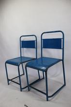 Stapelbare stoel - Staal - Twee raw material stapelstoelen