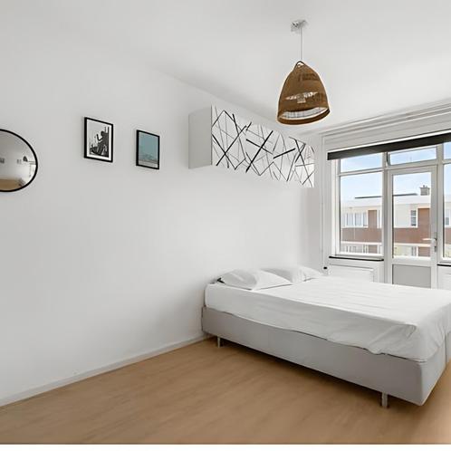 Kamer met Balkon in Rivierenbuurt gevonden in Amsterdam, Huizen en Kamers, Kamers te huur, Minder dan 20 m², Amsterdam