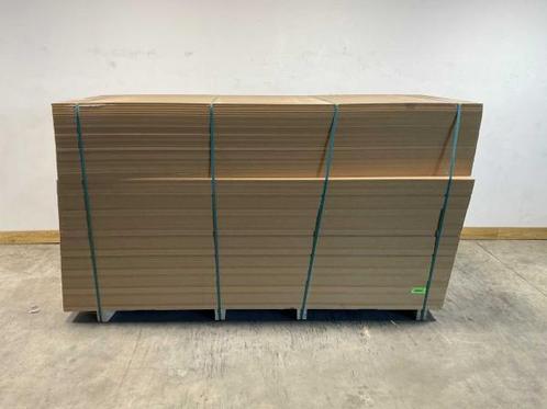 Veiling - 25x MDF plaat 2620x1042mm ongegrond 14mm, Doe-het-zelf en Verbouw, Platen en Panelen, Nieuw