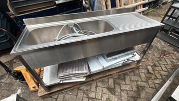 RVS spoeltafel 180x60x88 bxdxh beschikbaar voor biedingen