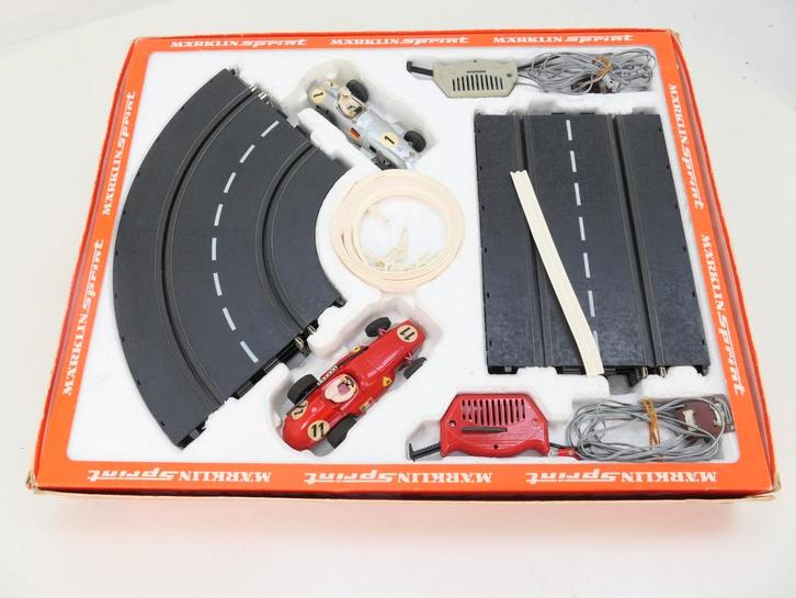 Schaal 1:32 Märklin Sprint 1400 racebaan met Mercedes en..., Kinderen en Baby's, Speelgoed | Racebanen, Gebruikt, Ophalen of Verzenden