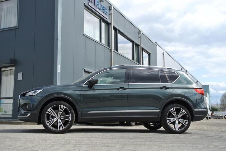 Seat Tarraco ombouw grijs kenteken, Auto-onderdelen, Interieur en Bekleding, Nieuw, Seat