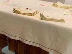 Tafelkleed met deze 11 servetten. - Tafelkleed (12) - 224 cm