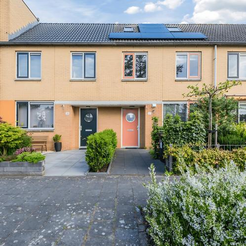 Instapklare Gezinswoning in Almere gevonden in Almere, Huizen en Kamers, Huizen te huur, Direct bij eigenaar, Almere