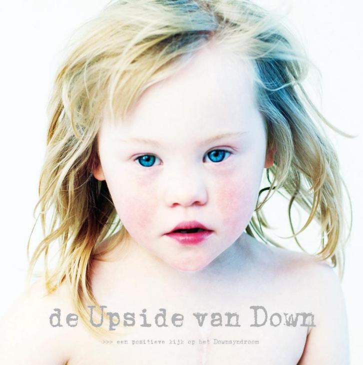 De Upside van Down ! 9789049100292 E. Snoijink, Boeken, Zwangerschap en Opvoeding, Zo goed als nieuw, Verzenden