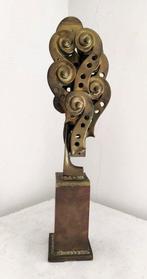 Fernandez Arman (1928-2005) - Crosses de violons sur socle, Antiek en Kunst