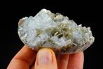 TOP kathedraal AQUAMARIJN kristallen met mica messcherpe, Verzamelen, Mineralen en Fossielen